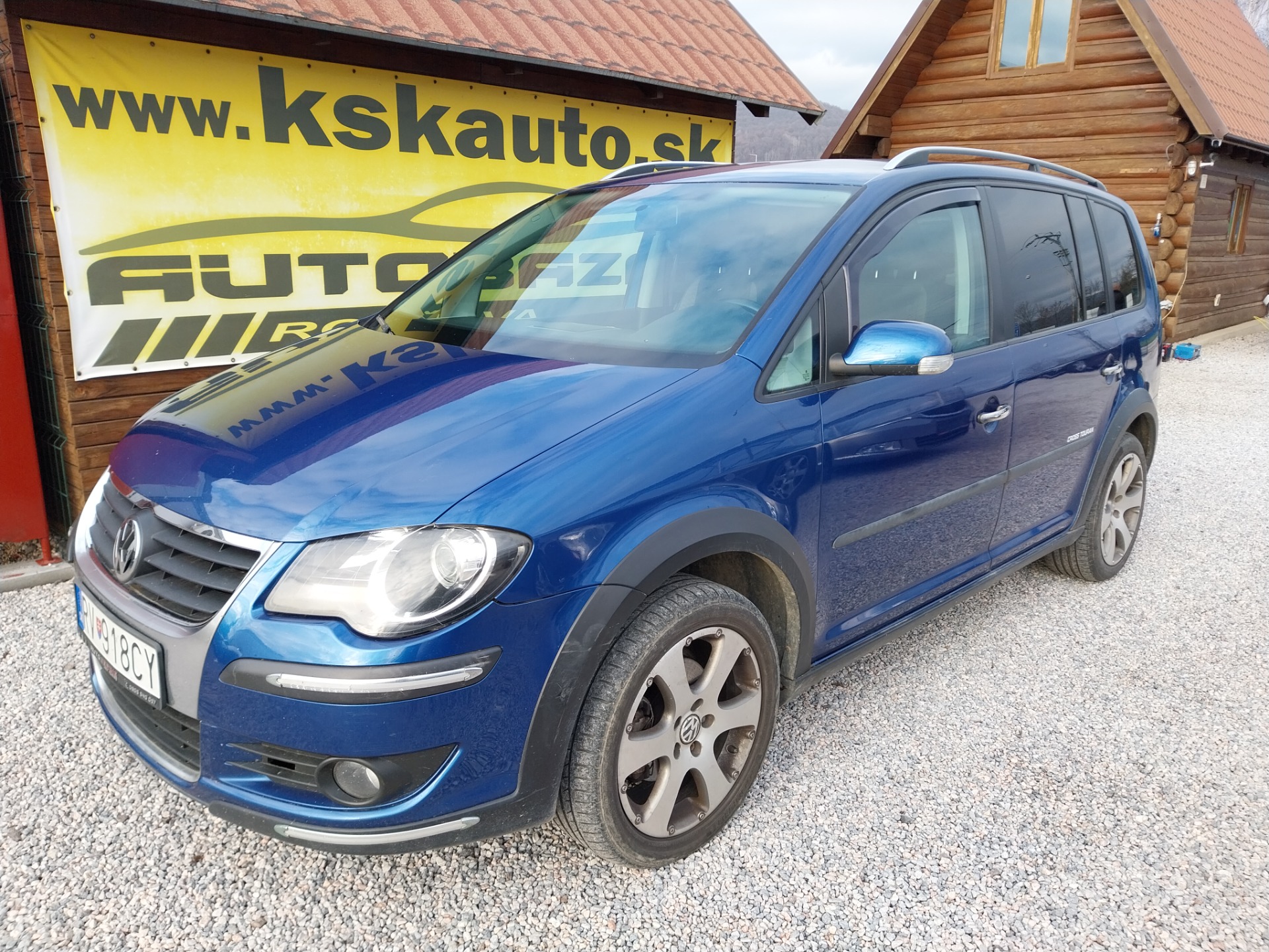 Volkswagen Touran 1.9 TDI DPF Cross CENA: 3 999 €