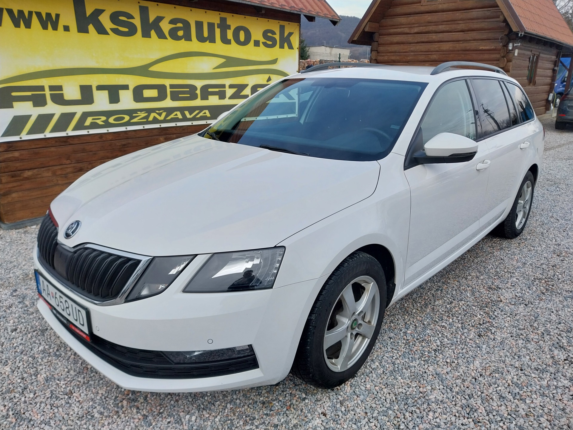 Škoda Octavia Combi 1.6 TDI 115k Ambition CENA: 11 999€