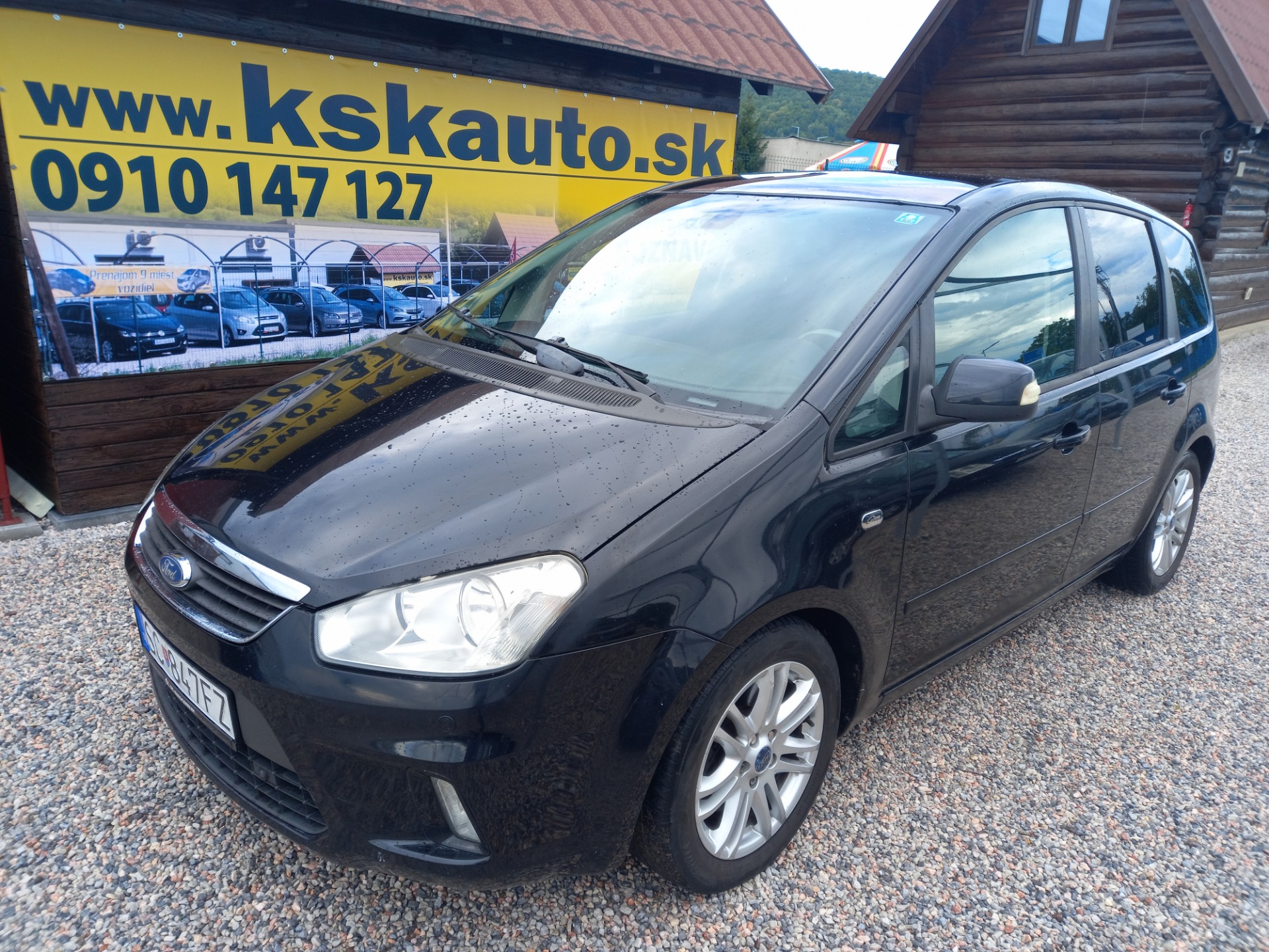 Ford C-MAX 1,8TDCI Ghia CENA: 2 299 €